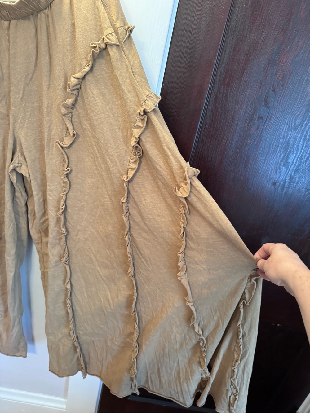 Oli & Hali Woman’s Mocha Mineral Washed Ruffle Detail Wide Leg Pants - Small - Picture 5 of 8